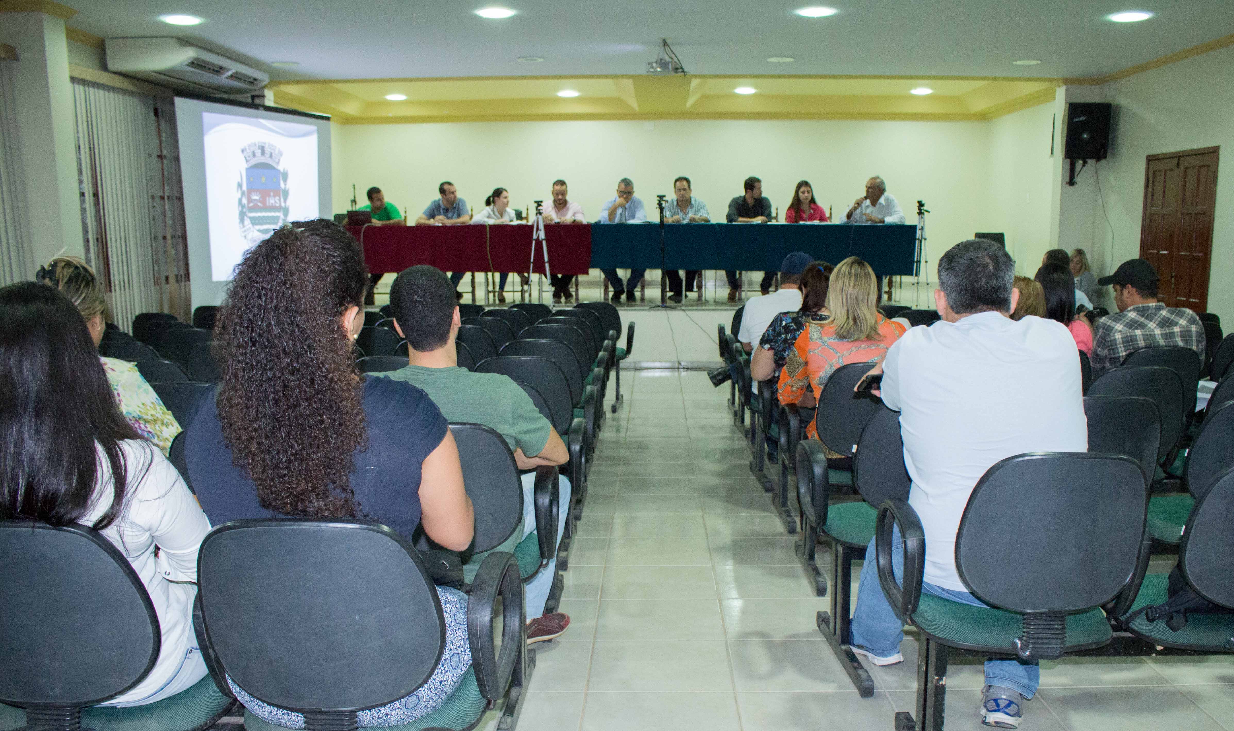 Fundo Municipal de Saúde presta contas à Câmara Municipal